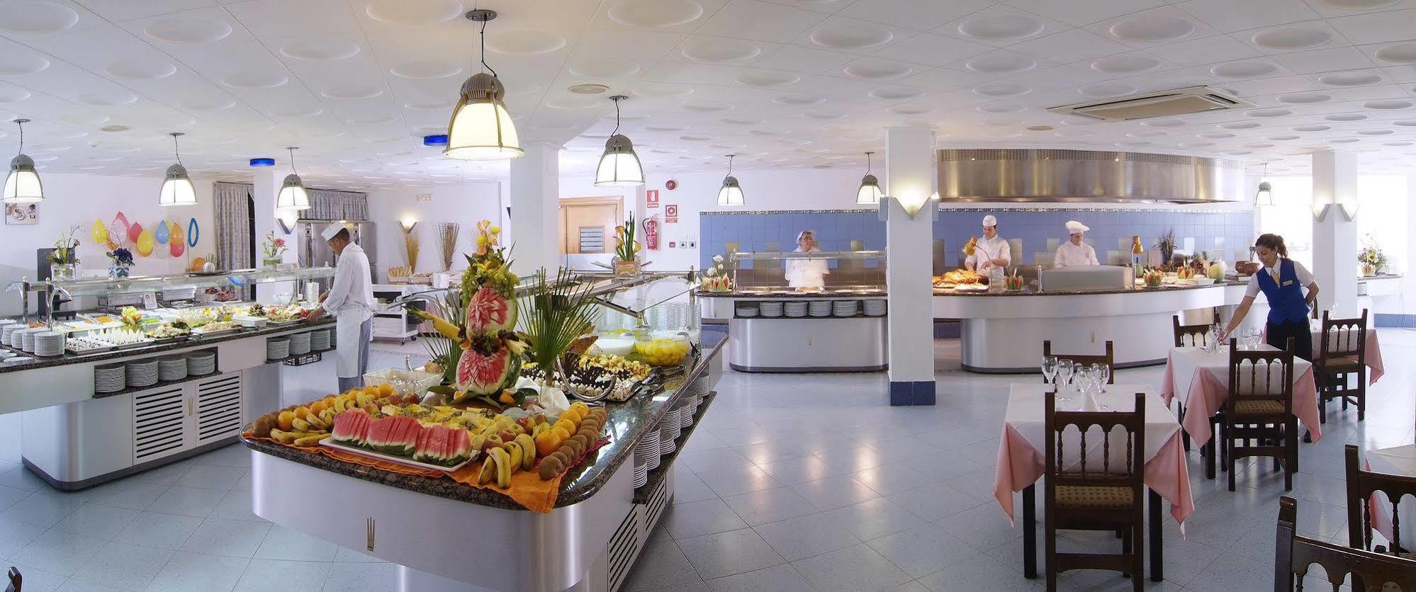 Invisa Ereso All Inclusive Es Cana 외부 사진